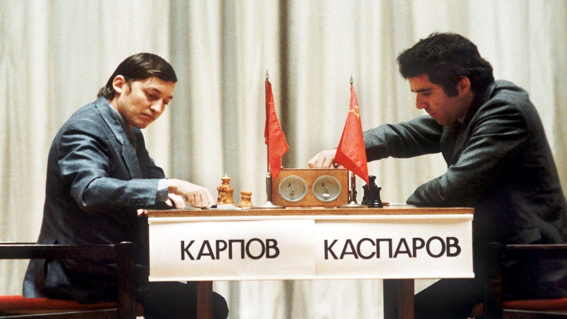 GARRY KASPAROV 【 Biografía ⊛ Estilo ⊛ Curiosidades