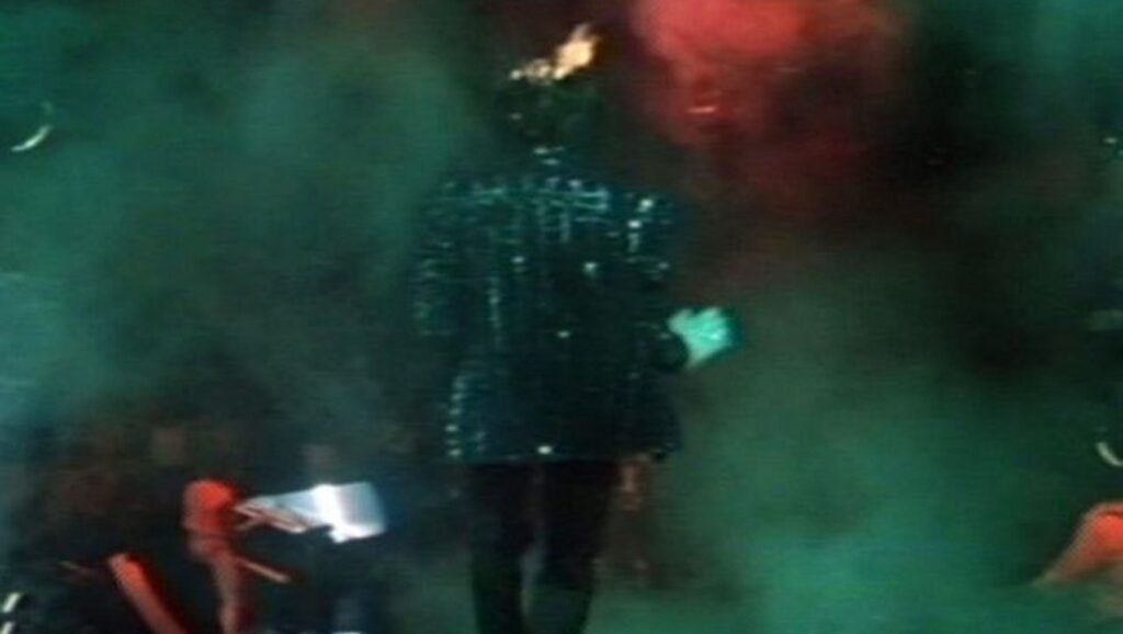 Michael Jackson en el anuncio de Pepsi con el pelo ardiendo