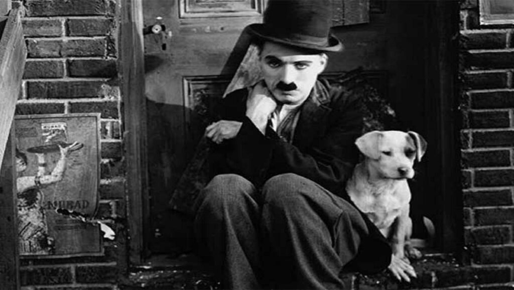 Charles Chaplin con perrito