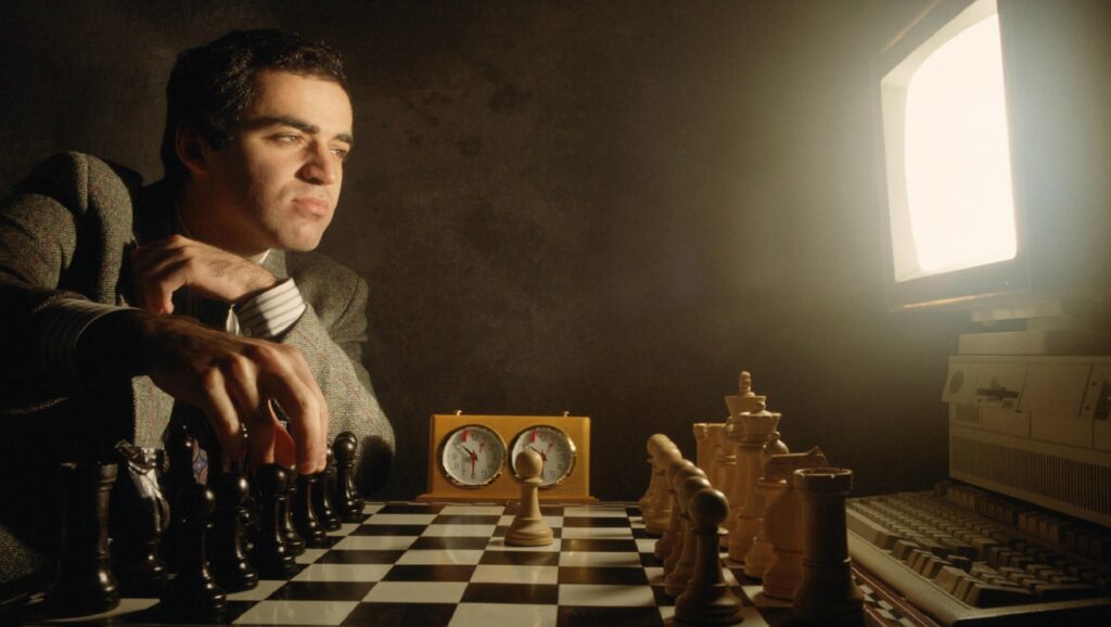 Garry Kasparov frente a un ordenador