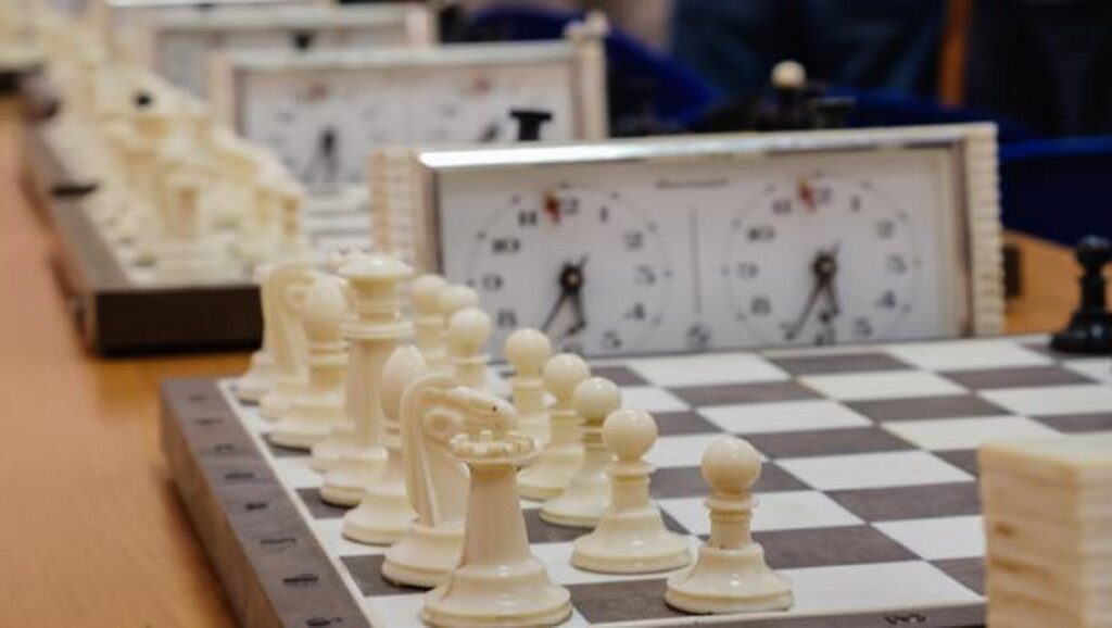 Tutorial de Ajedrez: Reglamento de la FIDE