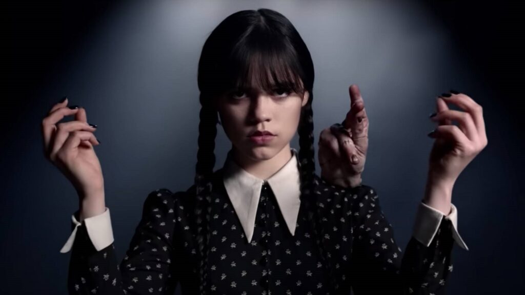 Jenna Ortega en el papel de Miércoles