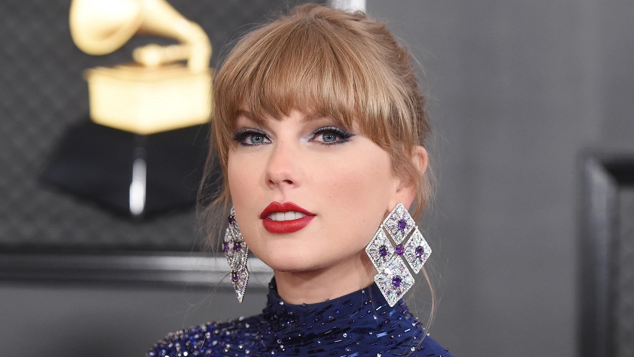Taylor Swift | Biografía, Carrera, Discografía y Curiosidades